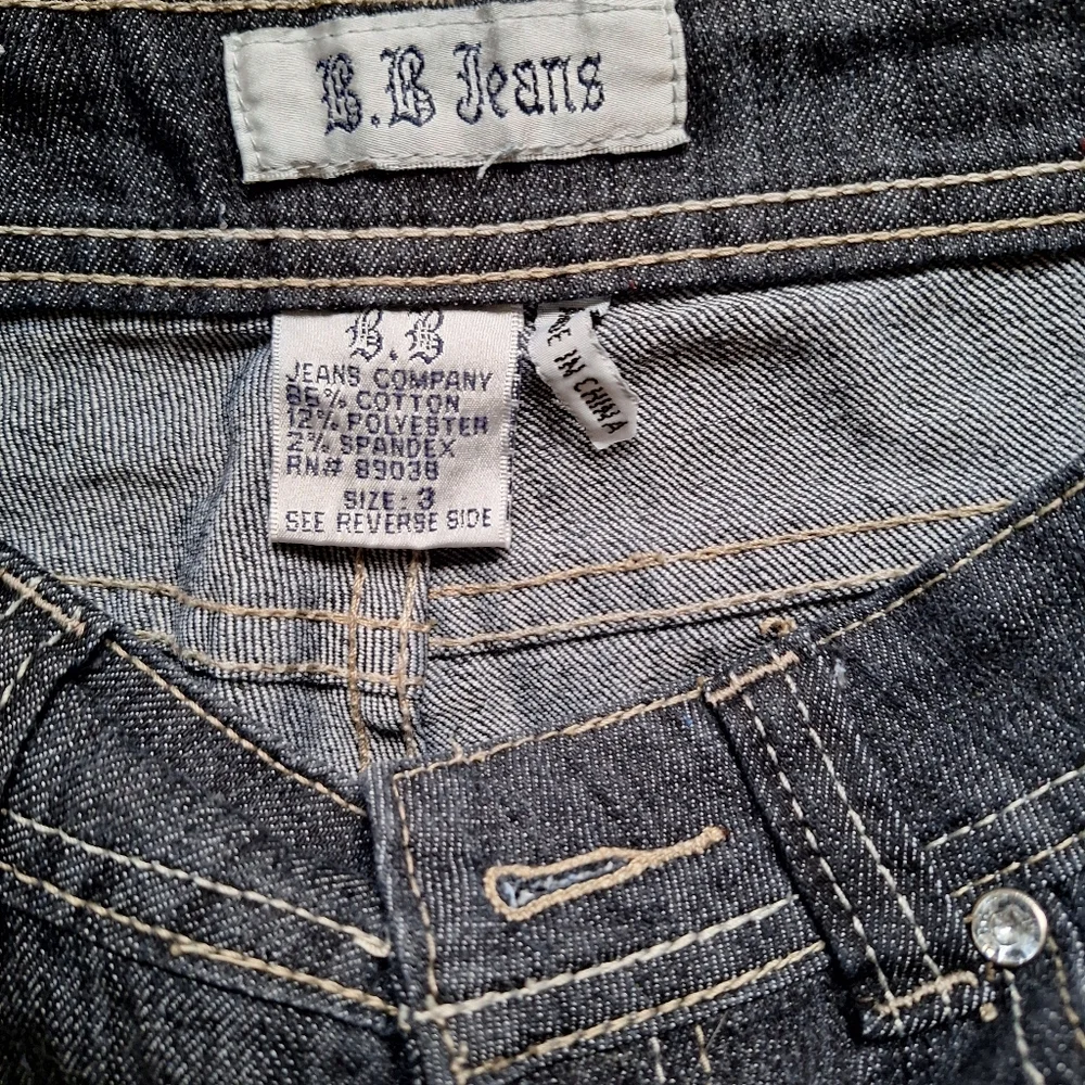 B.B Jeans Leopard Rhinestone Capri Shorts - Picture 4 of 7